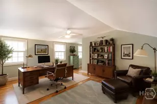 423 E 57th St, Savannah, GA 31405 - Photo 16