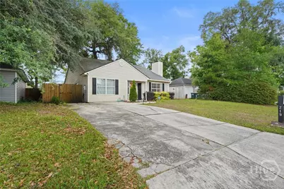 219 Laurelwood Drive, Savannah, GA 31419 - Photo 2