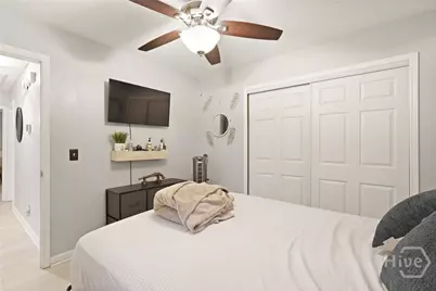 219 Laurelwood Drive, Savannah, GA 31419 - Photo 20
