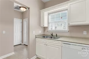 13 Cypress Ln, Richmond Hill, GA 31324 - Photo 4