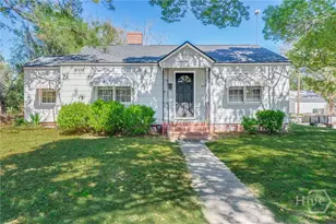 2142 E 42 Street E, Savannah, GA 31404 - Photo 2