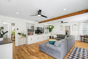 1323 E 53rd St, Savannah, GA 31404 - Photo 4