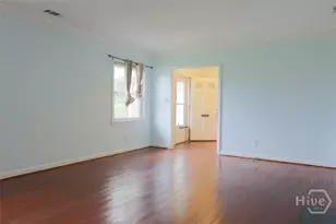 211 E 63rd St, Savannah, GA 31405 - Photo 4