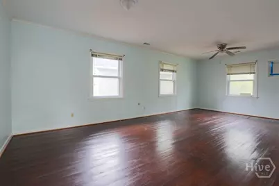 211 E 63rd Street, Savannah, GA 31405 - Photo 14