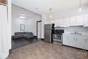 219 Abercorn St, Savannah, GA 31401 - Photo 14