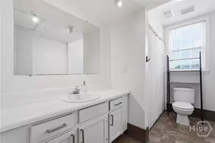 219 Abercorn St, Savannah, GA 31401 - Photo 16