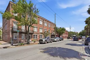 219 Abercorn St, Savannah, GA 31401 - Photo 8