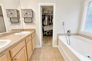 140 Colonial Dr, Midway, GA 31320 - Photo 16