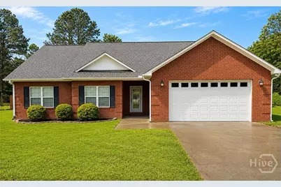 140 Colonial Drive, Midway, GA 31320 - Photo 1