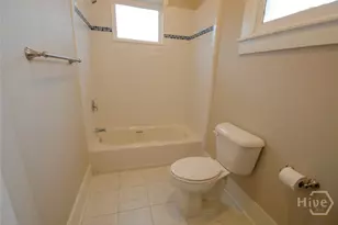 542 E Bolton St, Savannah, GA 31401 - Photo 12