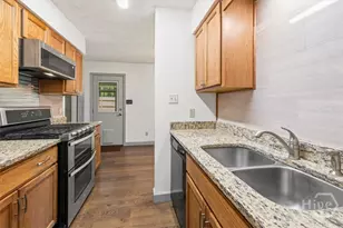 610 Beauregard St, Savannah, GA 31405 - Photo 12