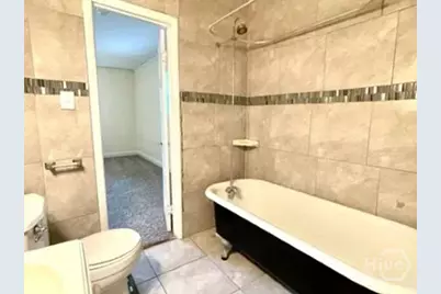 637 E 39th Street, Savannah, GA 31401 - Photo 20