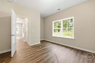 1300 Kentucky St, Darien, GA 31305 - Photo 10