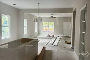 1300 Kentucky St, Darien, GA 31305 - Photo 2