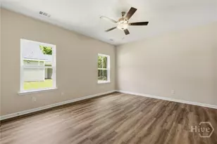 1300 Kentucky St, Darien, GA 31305 - Photo 18