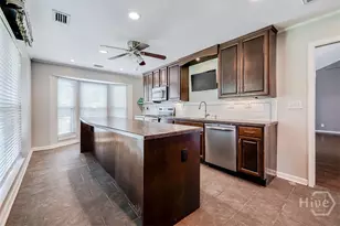 2 S Paxton Dr, Savannah, GA 31406 - Photo 14