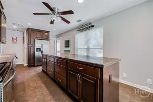 2 S Paxton Dr, Savannah, GA 31406 - Photo 16