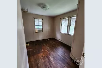 908 Bowden Street, Savannah, GA 31415 - Photo 10
