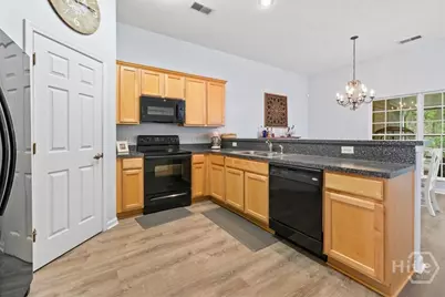 95 Falkland Avenue, Savannah, GA 31407 - Photo 6