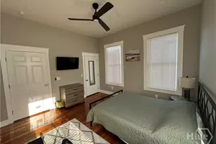 306 W 42nd St, Savannah, GA 31401 - Photo 48