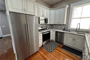 306 W 42nd St, Savannah, GA 31401 - Photo 16