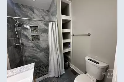 306 W 42nd Street #B, Savannah, GA 31401 - Photo 32