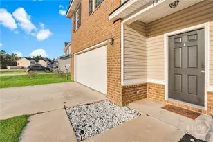 1404 Evergreen Trl, Hinesville, GA 31313 - Photo 6