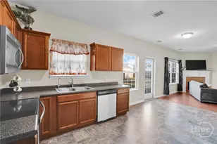 1404 Evergreen Trl, Hinesville, GA 31313 - Photo 22