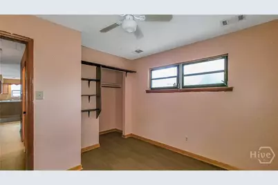 304 Olmstead Place, Savannah, GA 31408 - Photo 12