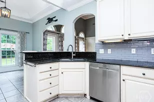 51 Crestwood Dr, Savannah, GA 31405 - Photo 12