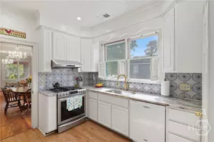 702 E 32nd St, Savannah, GA 31401 - Photo 10