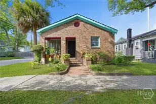 702 E 32nd St, Savannah, GA 31401 - Photo 2