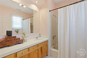 702 E 32nd St, Savannah, GA 31401 - Photo 14