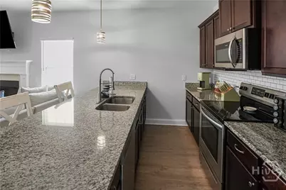 328 Coconut Drive, Bloomingdale, GA 31302 - Photo 8