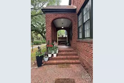 1214 E Victory Drive, Savannah, GA 31404 - Photo 2