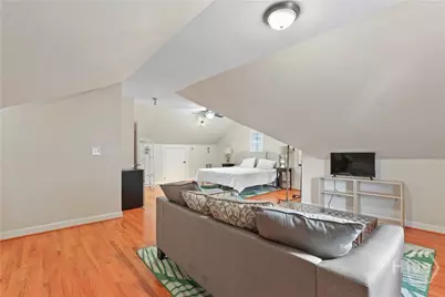 1214 E Victory Drive, Savannah, GA 31404 - Photo 32