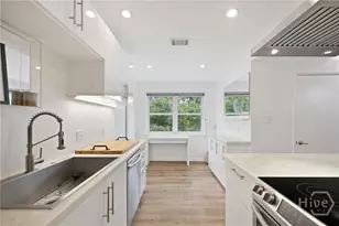 1520 E 49th St, Savannah, GA 31404 - Photo 24