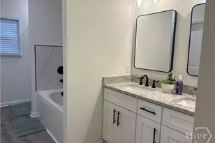 5 Sidney Dr, Savannah, GA 31406 - Photo 2