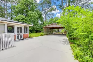 1417 Blakeley Rd, Savannah, GA 31406 - Photo 32