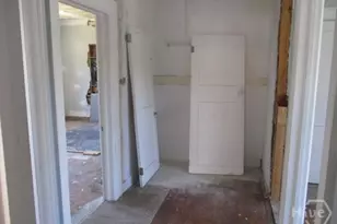 640 Maupas Ave, Savannah, GA 31401 - Photo 10