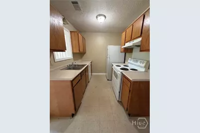 26 Chatham Street #A, Savannah, GA 31406 - Photo 8
