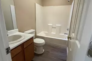 26 Chatham St, Savannah, GA 31406 - Photo 2