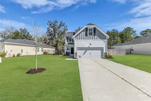 399 Beecher Dr, Richmond Hill, GA 31324 - Photo 2