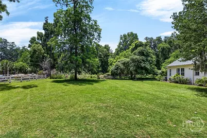 37 Rose Avenue, Savannah, GA 31406 - Photo 8