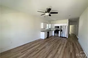 373 Carter, Allenhurst, GA 31301 - Photo 2
