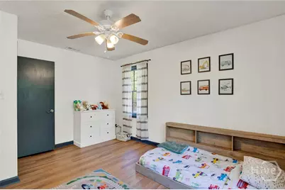 157 Hampshire Road, Savannah, GA 31410 - Photo 16