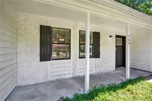 700 Thornwood Way, Hinesville, GA 31313 - Photo 4