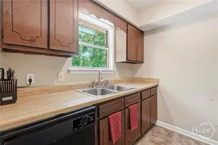 1014 Ash Ext St, Springfield, GA 31329 - Photo 12