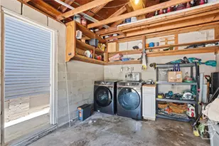 801 E 37th St, Savannah, GA 31401 - Photo 26