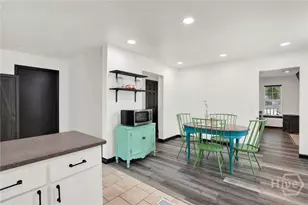 502 Pointe S Dr, Savannah, GA 31410 - Photo 10